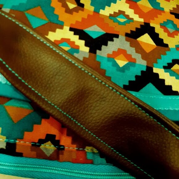 New Southwestern Geometric print Shoulder bag Purse Teracottta Brown Turquoise - Picture 9 of 10